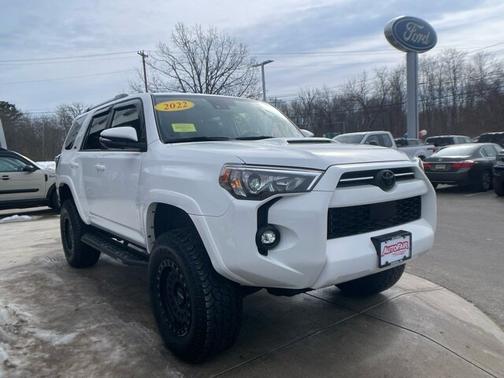 2022 Toyota 4Runner SR5 PREMIUM