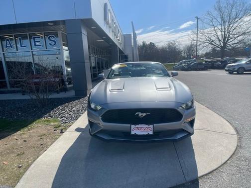 2022 Ford Mustang ECOBOOST PREMIUM