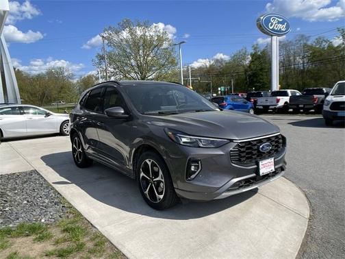 2023 Ford Escape ST-LINE ELITE