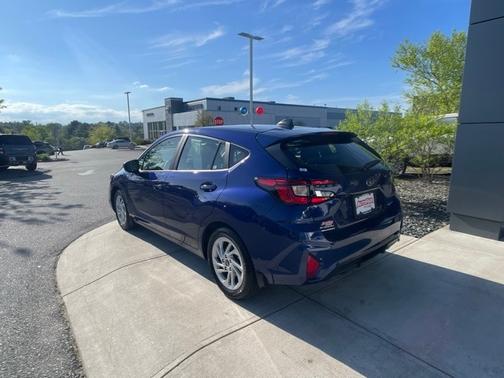 2025 Subaru Impreza BASE