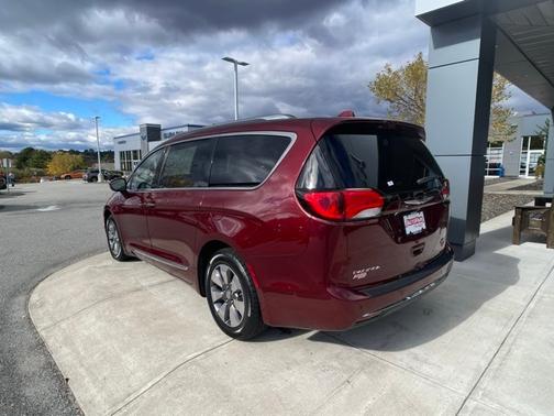 2018 Chrysler Pacifica LIMITED