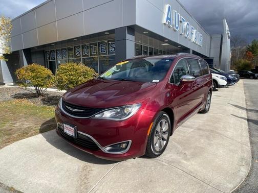 2018 Chrysler Pacifica LIMITED