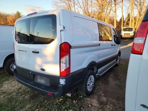 2024 Ford Transit-250 BASE