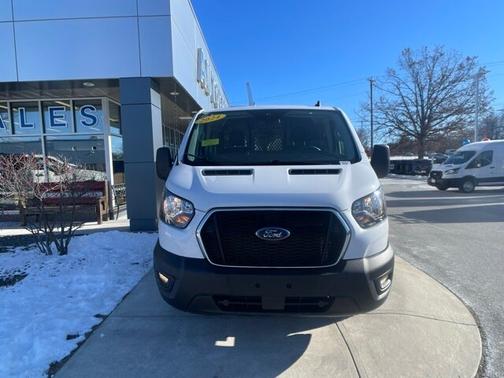 2024 Ford Transit-250 BASE