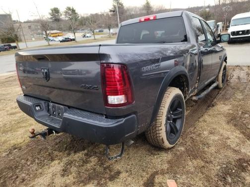 Granite Crystal Clearcoat Metallic 2021 RAM 1500 Classic SLT