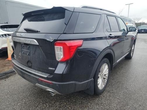 AGATE BLACK METALLIC 2021 Ford Explorer LIMITED