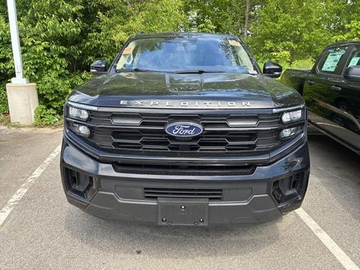 AGATE BLACK METALLIC 2025 Ford Expedition Max ACTIVE