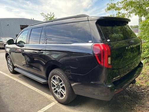 AGATE BLACK METALLIC 2025 Ford Expedition Max ACTIVE