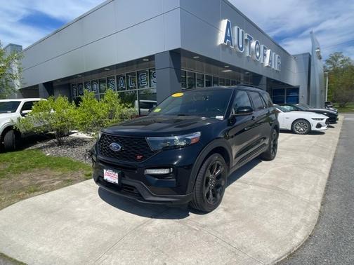 2022 Ford Explorer ST