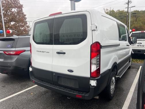 2024 Ford Transit-250 BASE