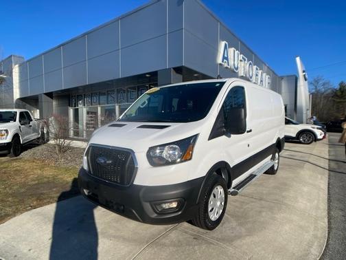 2024 Ford Transit-250 BASE