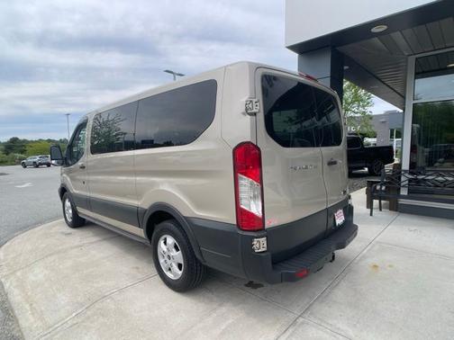 WHITE GOLD METALLIC 2017 Ford Transit-150 XLT