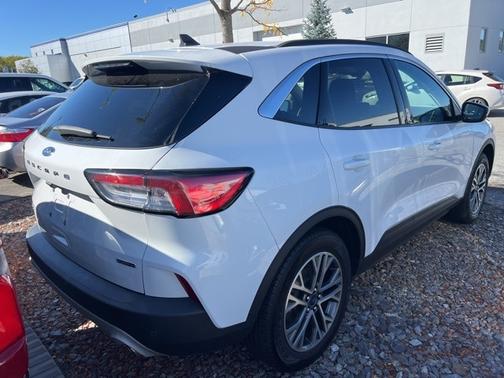2021 Ford Escape SEL