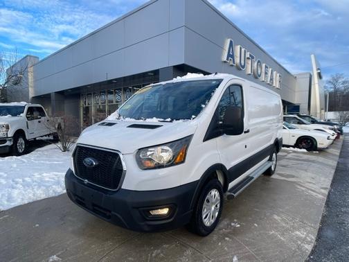 2024 Ford Transit-250 BASE
