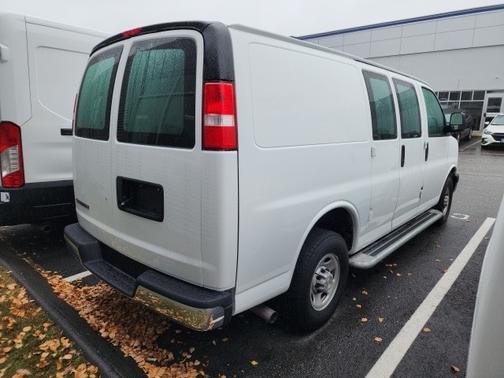 2024 Chevrolet Express 2500 WORK VAN