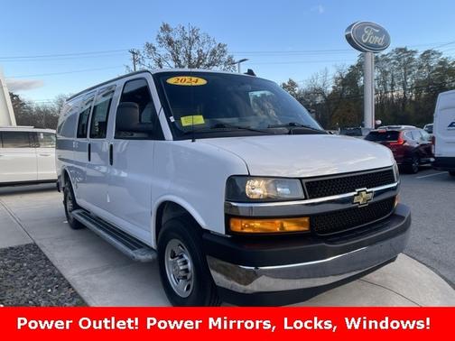 2024 Chevrolet Express 2500 WORK VAN