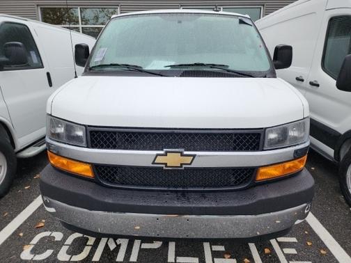 2024 Chevrolet Express 2500 WORK VAN