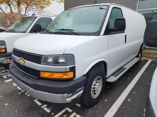 2024 Chevrolet Express 2500 WORK VAN
