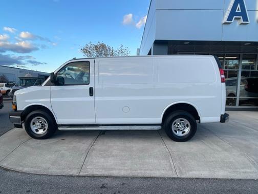 2024 Chevrolet Express 2500 WORK VAN
