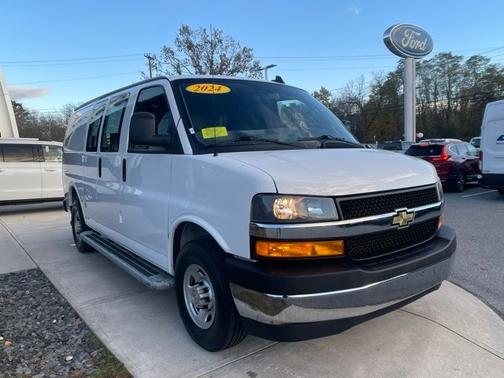 2024 Chevrolet Express 2500 WORK VAN