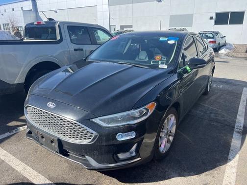 2019 Ford Fusion Energi TITANIUM