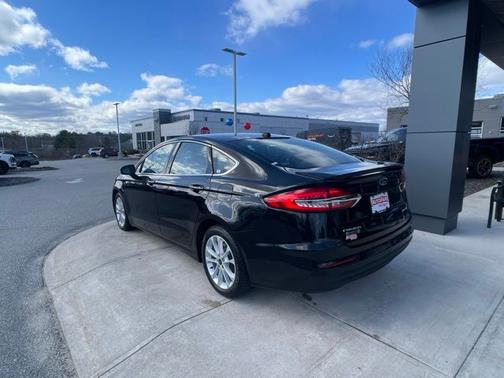 2019 Ford Fusion Energi TITANIUM