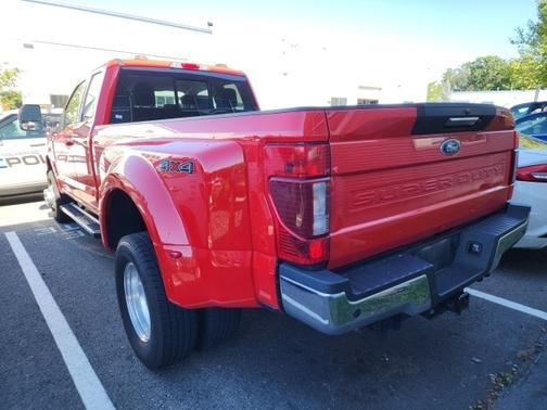 2022 Ford F-350 LARIAT SUPER DUTY