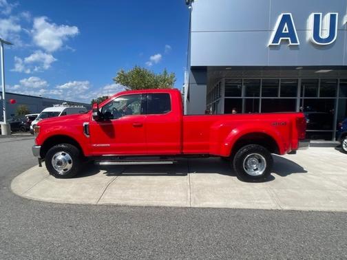 2022 Ford F-350 LARIAT SUPER DUTY