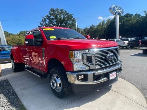 2022 Ford F-350 LARIAT SUPER DUTY