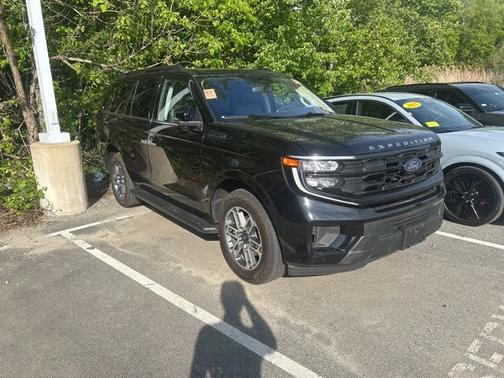 AGATE BLACK METALLIC 2025 Ford Expedition ACTIVE