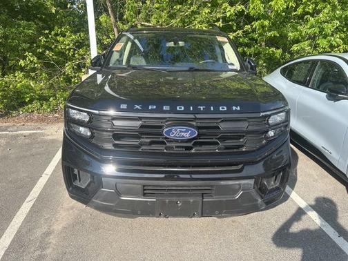 AGATE BLACK METALLIC 2025 Ford Expedition ACTIVE