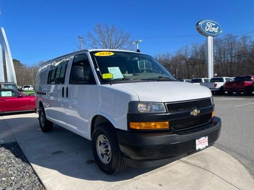 Summit White 2020 Chevrolet Express 2500 WORK VAN