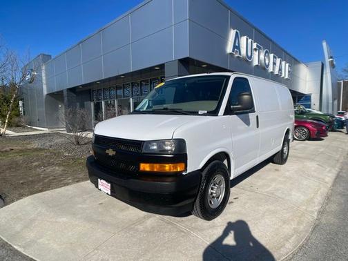 Summit White 2020 Chevrolet Express 2500 WORK VAN