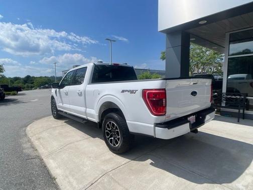 OXFORD WHITE 2023 Ford F-150 XLT
