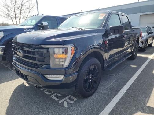 AGATE BLACK METALLIC 2022 Ford F-150 XLT