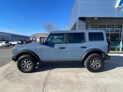 AZURE GRAY MET TRI-COAT 2025 Ford Bronco BADLANDS