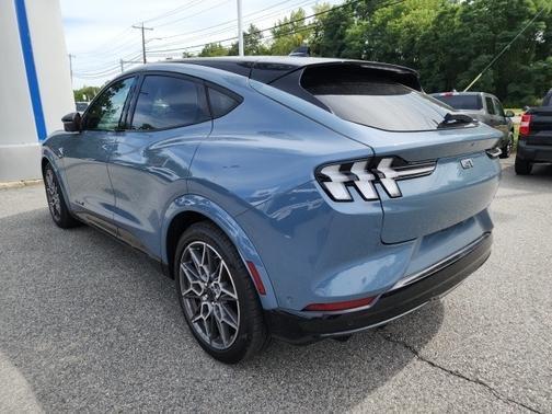 2024 Ford Mustang Mach-E GT