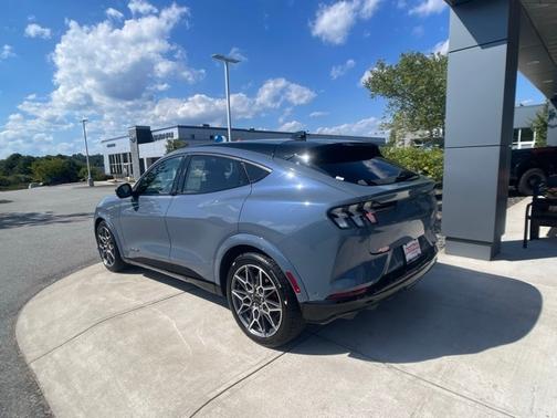 2024 Ford Mustang Mach-E GT