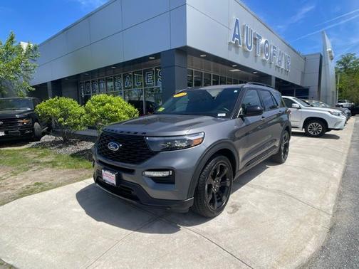 CARBONIZED GRAY METALLIC 2023 Ford Explorer ST-LINE