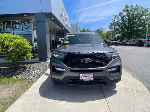 CARBONIZED GRAY METALLIC 2023 Ford Explorer ST-LINE