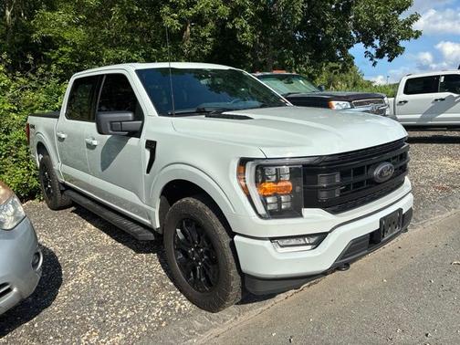 AVALANCHE 2023 Ford F-150 XLT