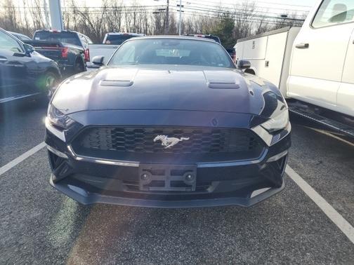 2023 Ford Mustang ECOBOOST PREMIUM
