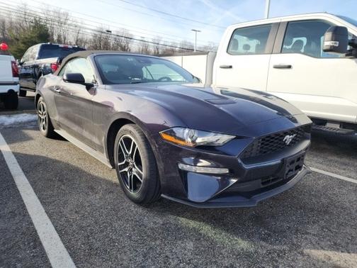 2023 Ford Mustang ECOBOOST PREMIUM