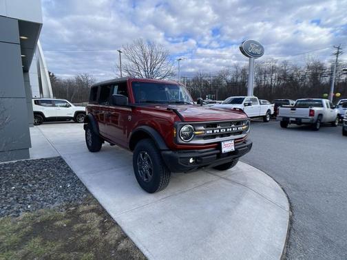 HOT PEPPER RED MET TINT CC 2023 Ford Bronco BIG BEND