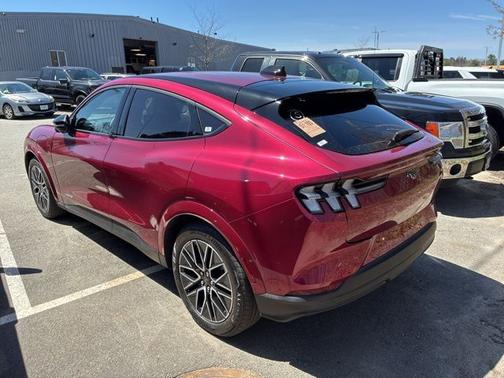 MOLTEN MAGENTA TINTED CC 2025 Ford Mustang Mach-E PREMIUM