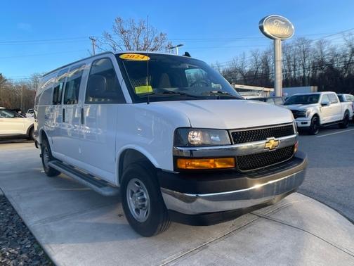 2024 Chevrolet Express 2500 WORK VAN