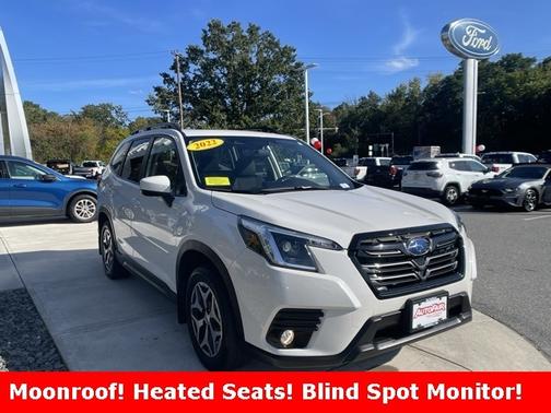 2022 Subaru Forester PREMIUM