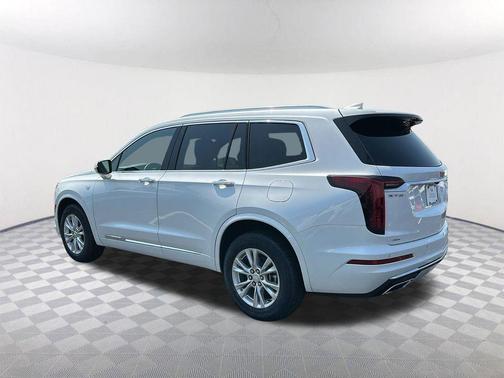 2023 Cadillac XT6 Luxury AWD