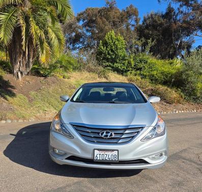 Harbor Gray Metallic 2012 Hyundai SONATA Limited