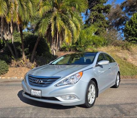 Harbor Gray Metallic 2012 Hyundai SONATA Limited